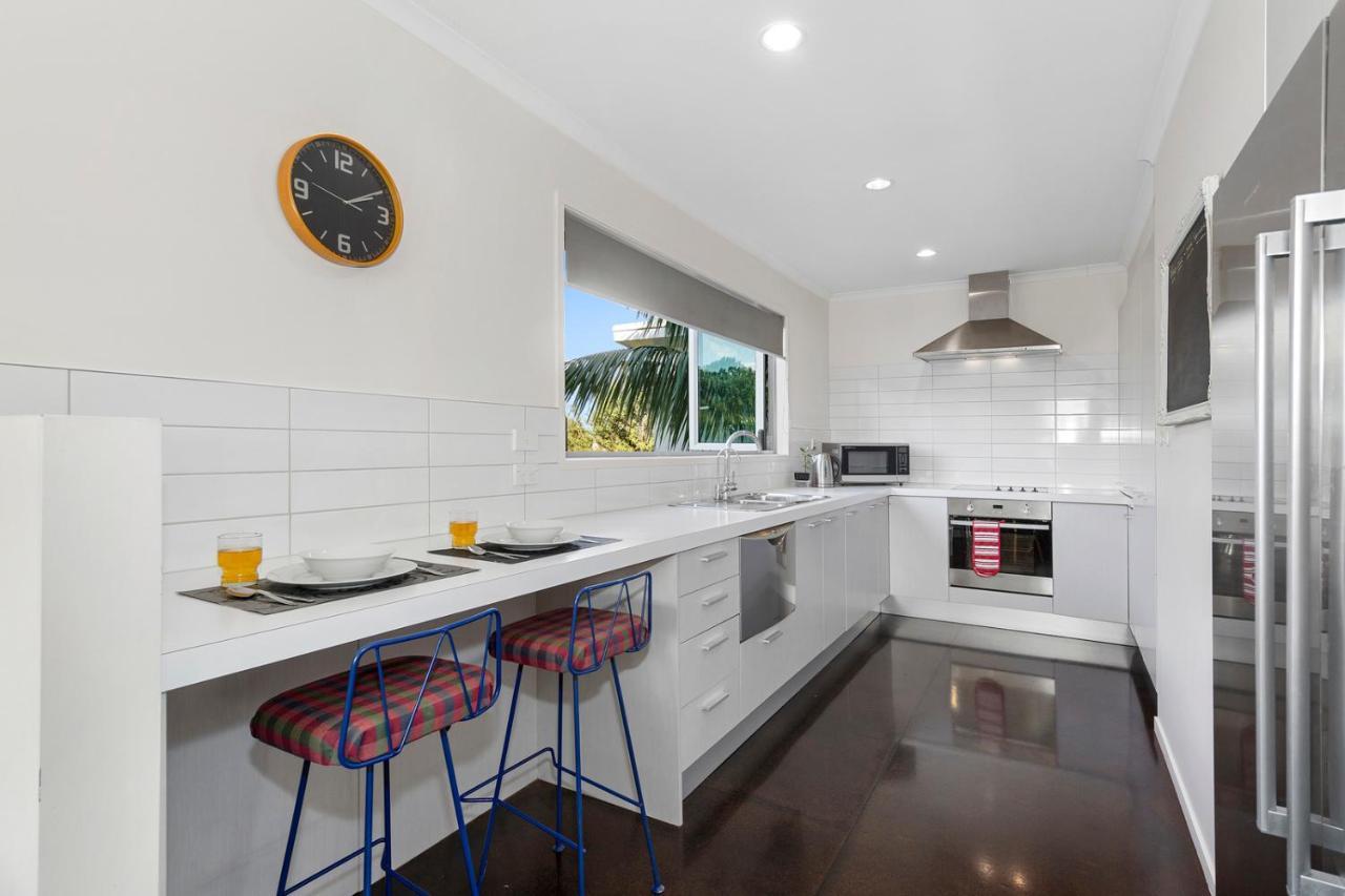 The Nautical Bach - Mangawhai Heads Holiday Home Exterior photo