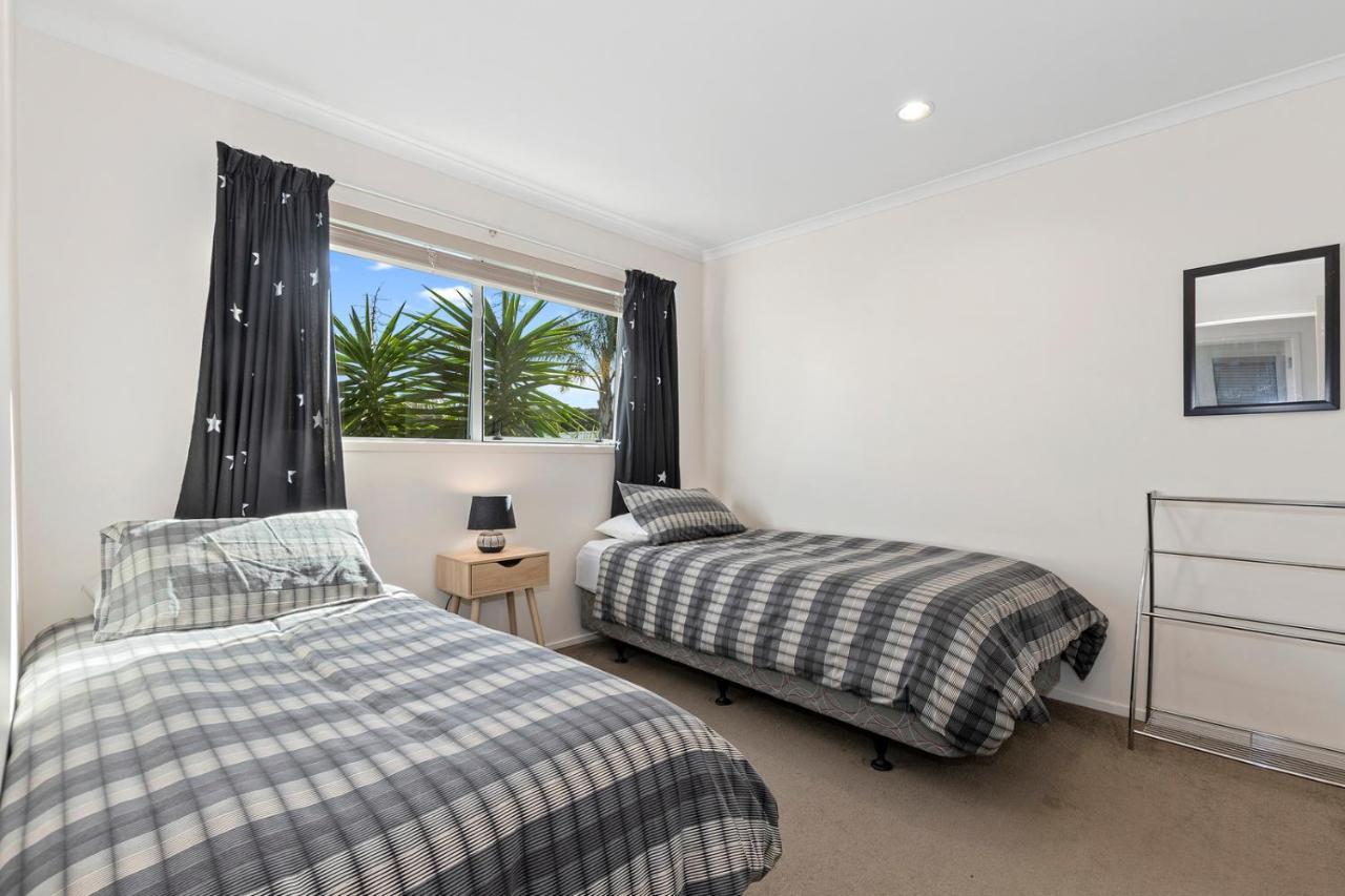 The Nautical Bach - Mangawhai Heads Holiday Home Exterior photo